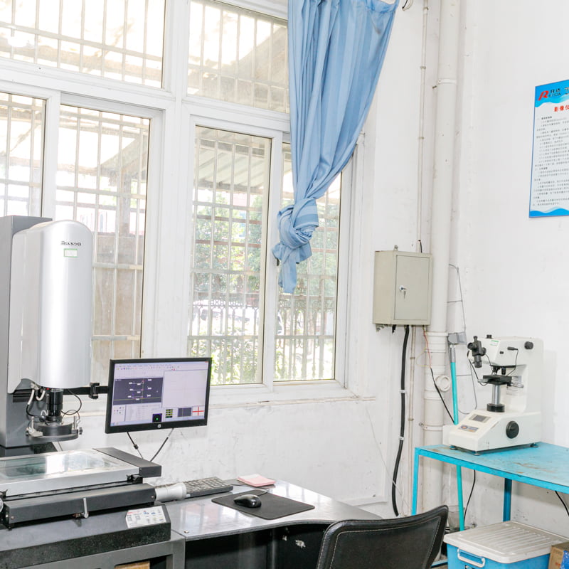 thiết bị thí nghiệm